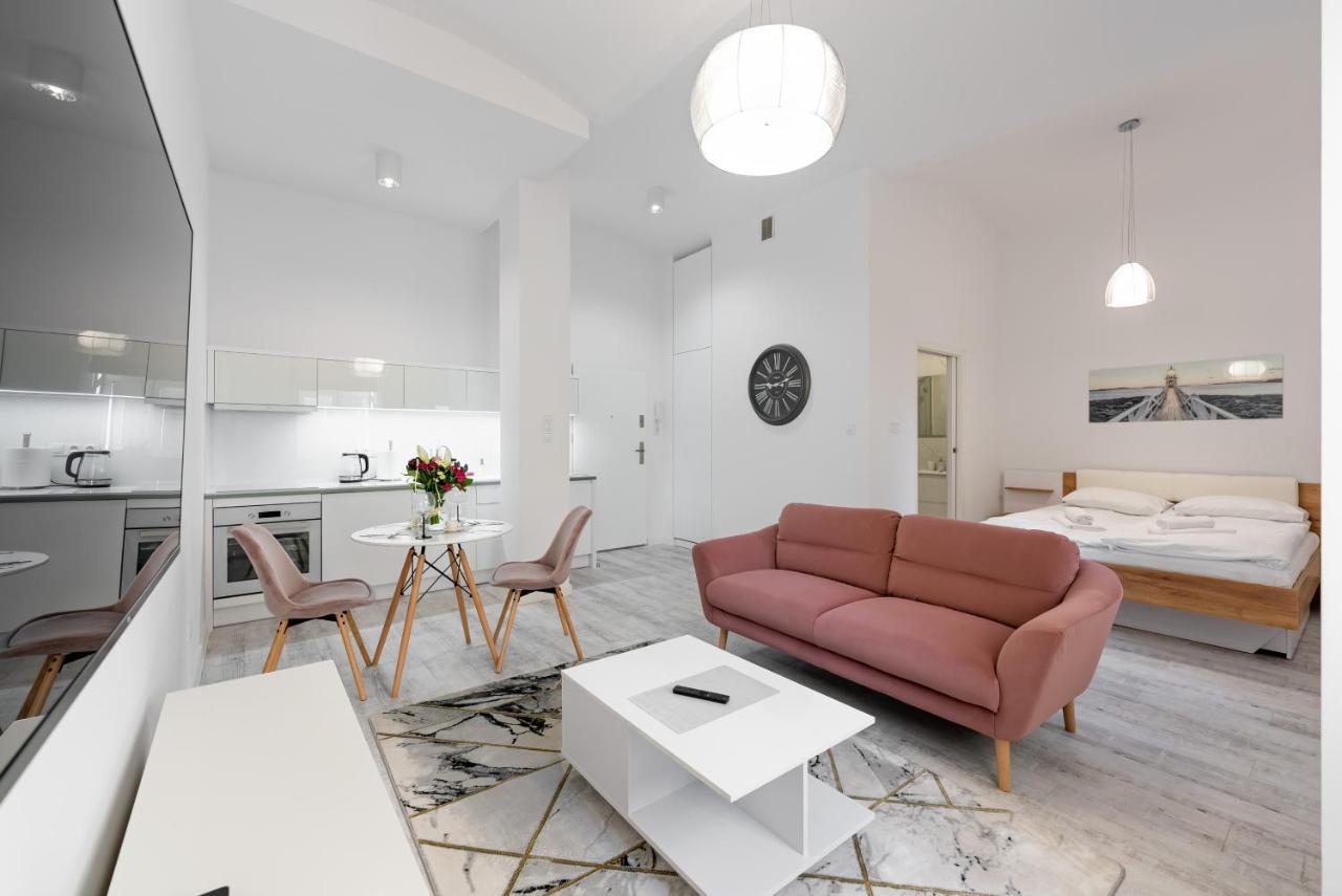 Apartamenty Centrum Nowoczesny Design - Dream Apart Бельско-Бяла Экстерьер фото